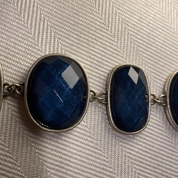 🌺 Classic Vintage Avon Bracelet - Picture 6 of 8